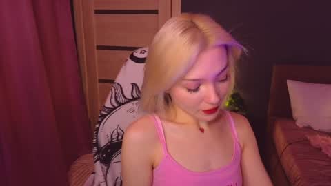 Sandy  online show from 01-28-25, 01:08