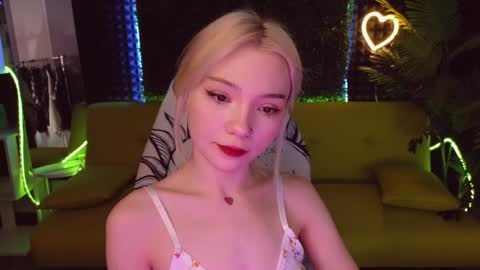 Sandy  online show from 01-31-25, 01:11