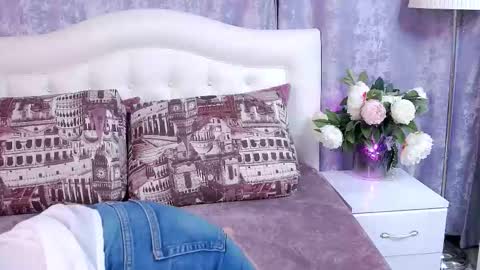 Sandra online show from 12-22-25, 11:07