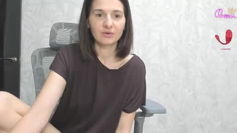 SandraxRay online show from 05-24-26, 05:01