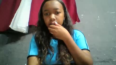 sandriana26 online show from 03-20-26, 05:45