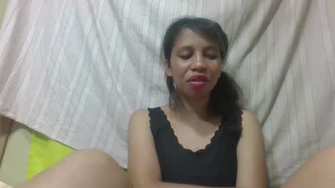 sandrinah788632 online show from 10-25-25, 05:59