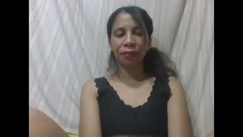 sandrinah788632 online show from 11-09-25, 03:32