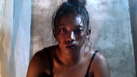 sandrine718 online show from 01-06-26, 07:01