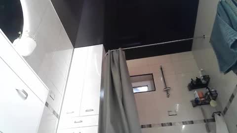 Snapshot of sanek7777 chatting on 10-13-25, 12:38 sanek7777 online show from 10-13-25, 12:38