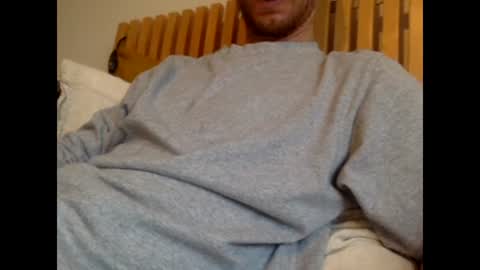 Snapshot of sansha1990 chatting on 11-18-25, 09:41 sansha1990 online show from 11-18-25, 09:41