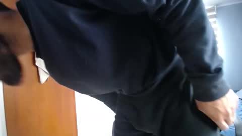 Snapshot of sanson_57 chatting on 11-13-25, 05:45 sanson_57 online show from 11-13-25, 05:45