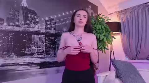 Snapshot of santalucci chatting on 06-26-26, 10:41 Lucci online show from 06-26-26, 10:41