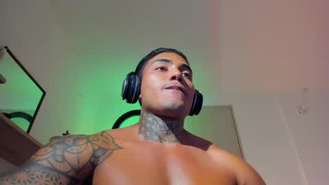 Santi Ferrer online show from 04-20-26, 01:08