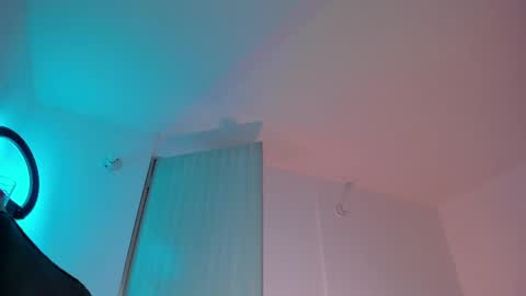 Santi Ferrer online show from 05-15-26, 01:23
