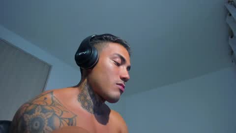 Santi Ferrer online show from 05-21-26, 01:34