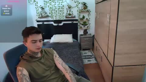 santi_ss online show from 04-25-26, 04:15