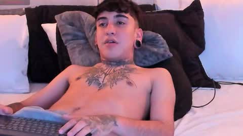 SantiAbader online show from 12-05-25, 07:28