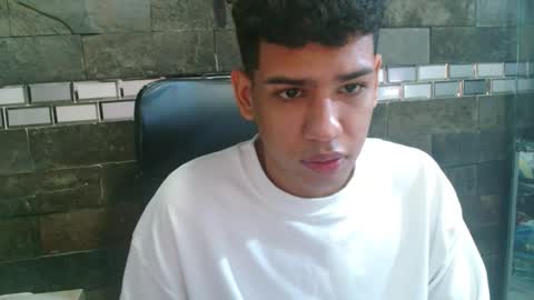 santi online show from 11-06-25, 11:04