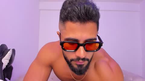 santiago_huntt online show from 03-17-26, 10:02