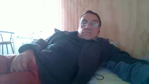 Snapshot of santiago_n chatting on 07-05-26, 06:37 santiago_n online show from 07-05-26, 06:37