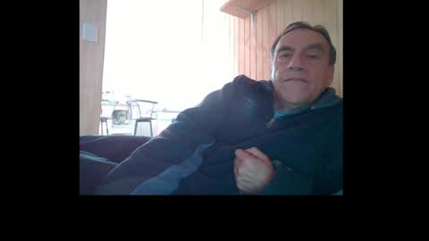 Snapshot of santiago_n chatting on 07-12-26, 03:14 santiago_n online show from 07-12-26, 03:14