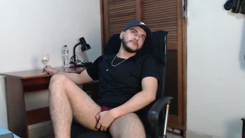 santiexxx online show from 10-25-25, 04:42