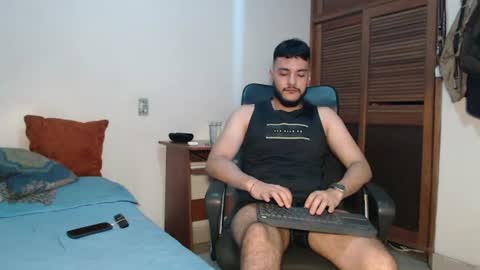 Snapshot of santiexxx chatting on 08-01-26, 03:39 santiexxx online show from 08-01-26, 03:39