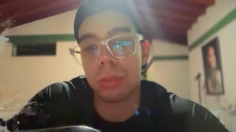 Snapshot of santoxxxkinney chatting on 01-14-26, 02:06 santoxxxkinney online show from 01-14-26, 02:06