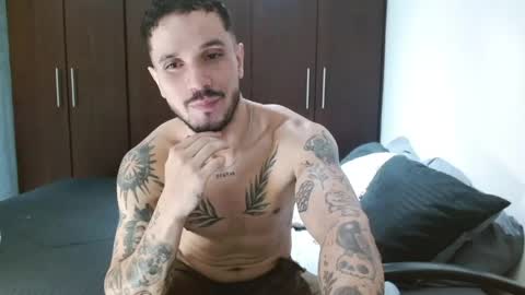 Snapshot of santti_torres chatting on 06-10-26, 05:50 Santy Torres online show from 06-10-26, 05:50