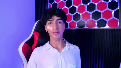 Santy  online show from 06-11-26, 03:15