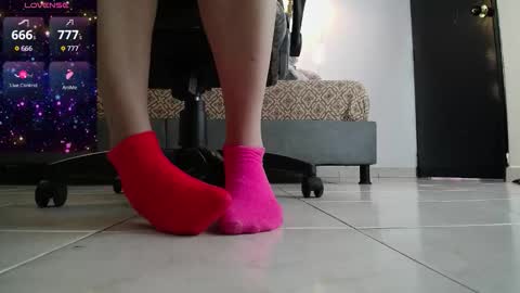 Snapshot of sanyaseraphine0 chatting on 01-05-26, 08:12 sanyaseraphine0 online show from 01-05-26, 08:12