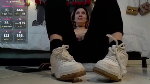 sanyaseraphine0 online show from 03-27-26, 07:46