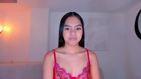 Saphira James online show from 06-25-26, 05:12