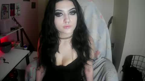 Snapshot of saphirerose1 chatting on 09-20-25, 10:11 Sapphire online show from 09-20-25, 10:11