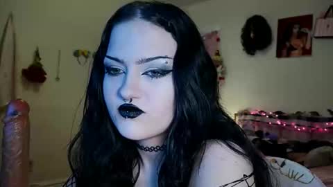 Snapshot of saphirerose1 chatting on 04-12-26, 10:59 Sapphire online show from 04-12-26, 10:59