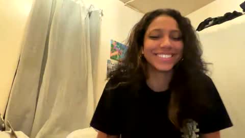 sapphire online show from 12-04-25, 03:16