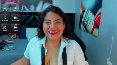 Snapshot of sara_bdsm chatting on 06-20-26, 12:41 sara_bdsm online show from 06-20-26, 12:41