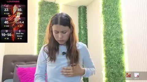 Sara online show from 03-10-26, 11:48