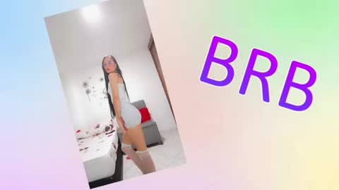 Snapshot of sara_carmona chatting on 07-18-26, 09:46 SARA online show from 07-18-26, 09:46