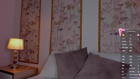 Sara online show from 11-15-25, 07:21