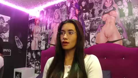 Sara online show from 04-14-26, 12:22