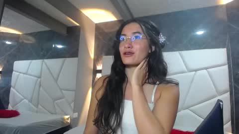 Sara online show from 05-10-26, 12:43