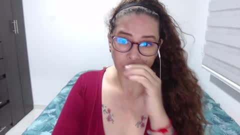 Sara hot46 online show from 01-08-26, 10:39