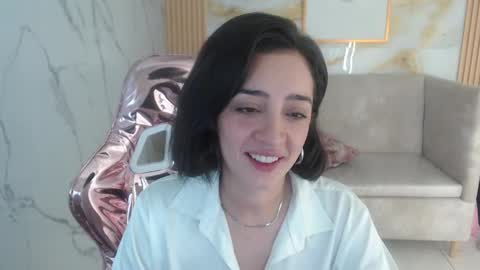 Snapshot of sara_lopez_s chatting on 10-10-25, 01:48 Sara online show from 10-10-25, 01:48