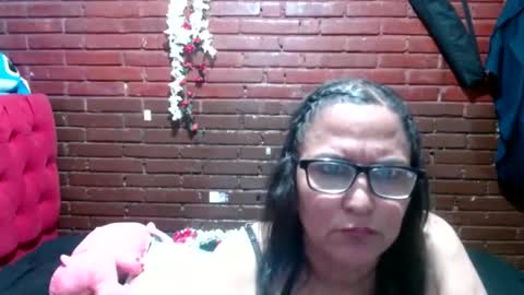 Sara love online show from 05-14-26, 07:59