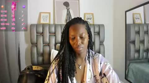 Snapshot of sara_marks chatting on 07-06-26, 10:45 S A R A online show from 07-06-26, 10:45