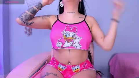 Sara online show from 12-21-25, 06:42