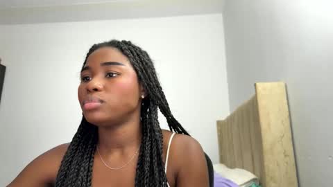 Sara online show from 03-23-26, 10:36