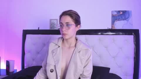 sara_roades online show from 11-23-25, 12:32