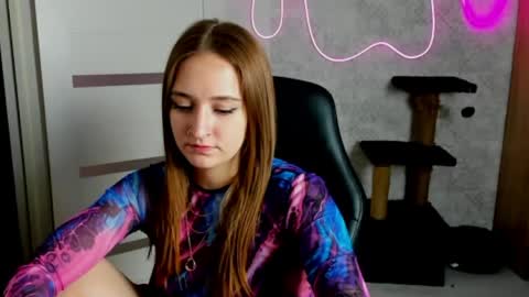 Sara online show from 04-23-26, 08:44