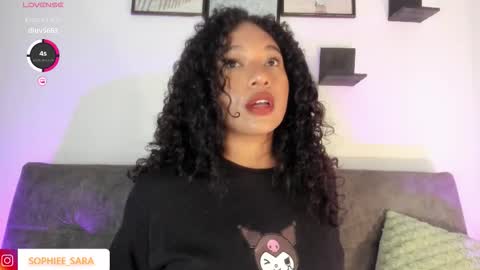 Snapshot of sara_sophiee chatting on 09-18-25, 03:36 sara sofia online show from 09-18-25, 03:36
