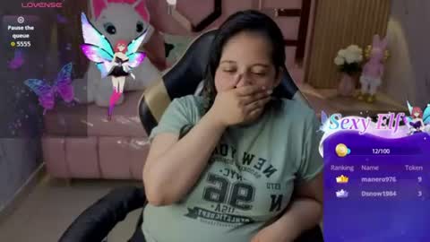 Snapshot of sara_tellez_s chatting on 07-02-26, 03:23 Sara T. online show from 07-02-26, 03:23