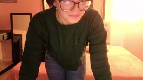 Snapshot of sara_valderrama_ chatting on 05-29-26, 12:25 sara_valderrama_ online show from 05-29-26, 12:25