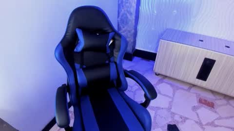  1 online show from 02-06-26, 07:28